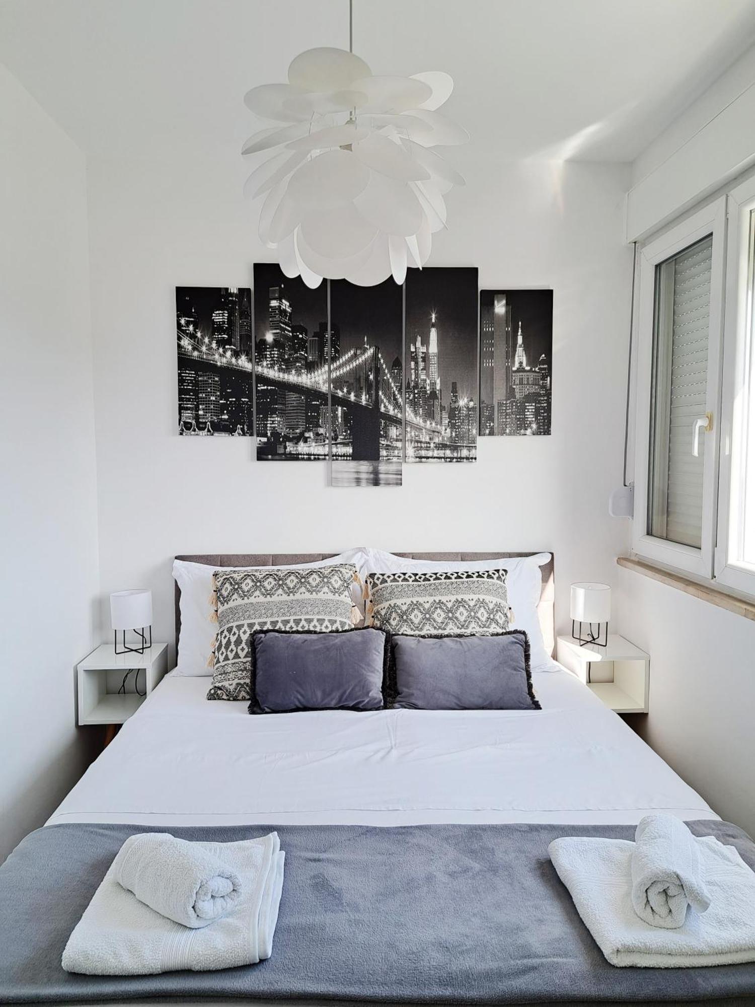 New! Top Apartment, Split View From Above ภายนอก รูปภาพ
